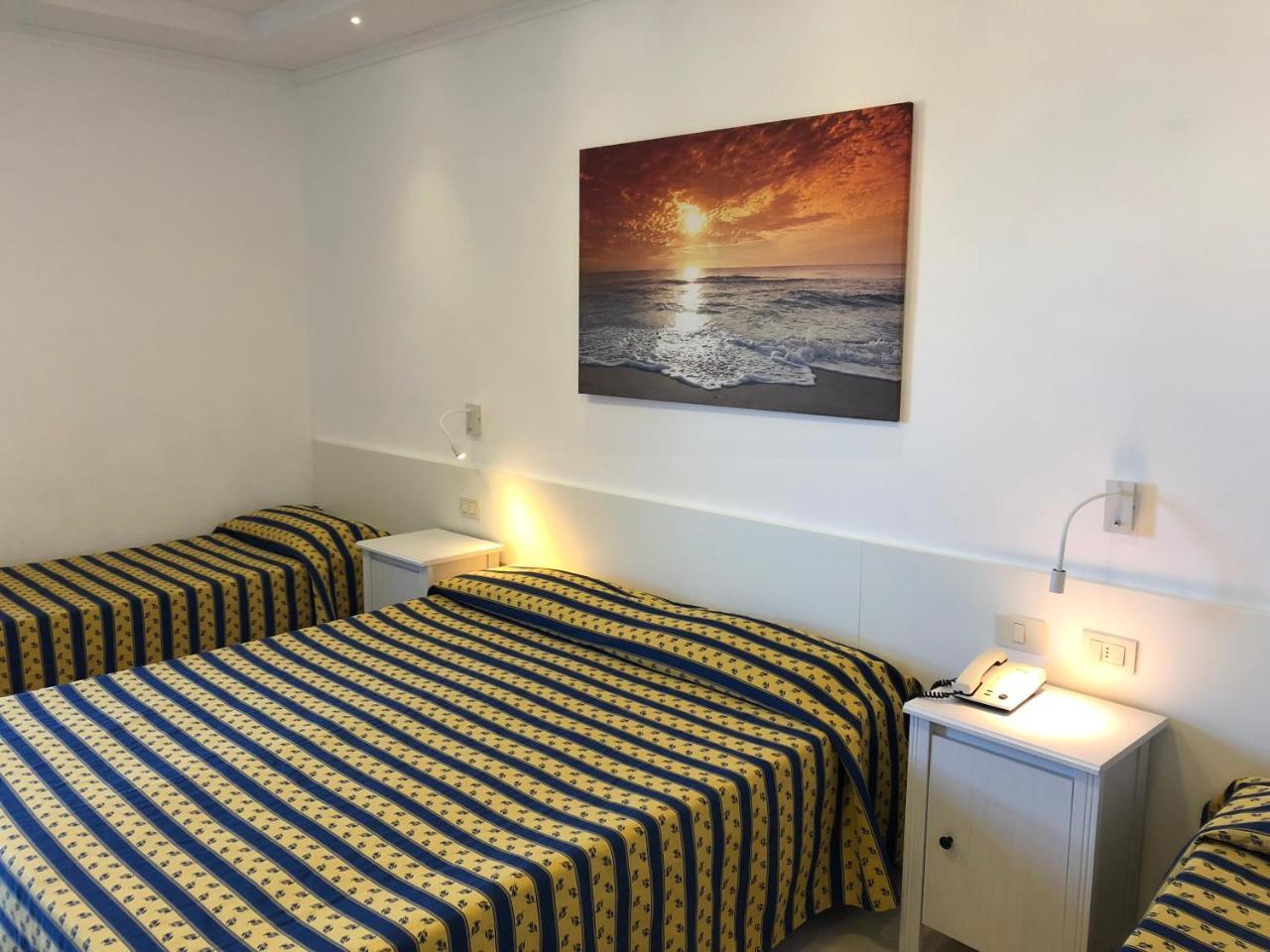 Hotel Bahamas