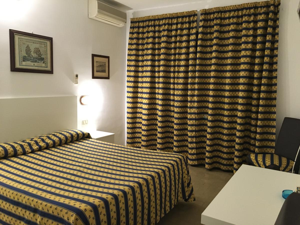 Hotel Bahamas Giglio Porto