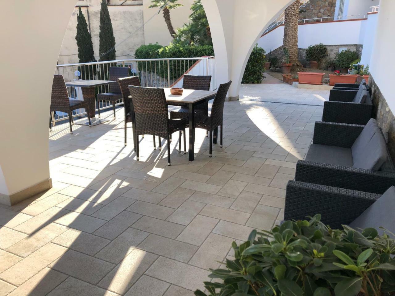 Hotel Bahamas Giglio Porto